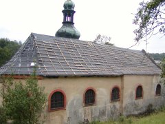 pohled zezadu zleva