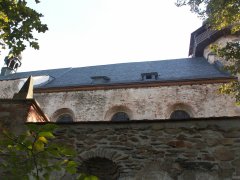 pohled zleva