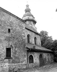 starší foto kostela