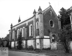 starší foto kostela