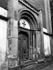vchod do kostela