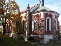 pohled zezadu zprava