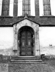 vchod do kostela