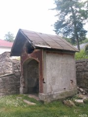pohled zepředu zprava