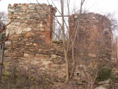 pohled zprava