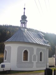 pohled zezadu zleva