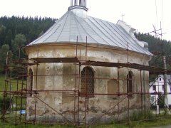 pohled zezadu zleva