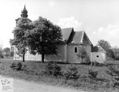 starší foto kostela