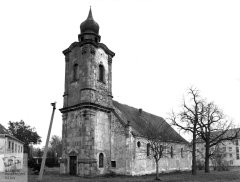 starší foto kostela