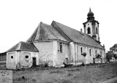 starší foto kostela