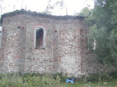 pohled zezadu zleva