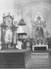 historické foto interiéru kostela