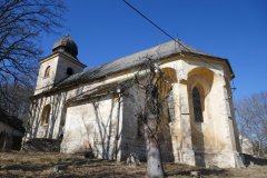 pohled zezadu zprava