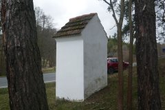 pohled zezadu zprava