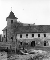starší foto kostela