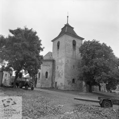 starší foto kostela