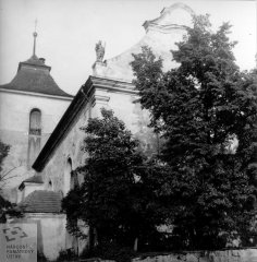 starší foto kostela