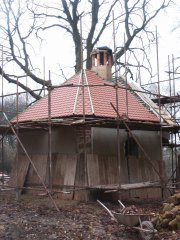 pohled zezadu zleva
