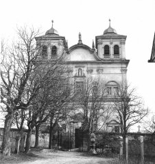starší foto kostela