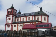 pohled zezadu zprava