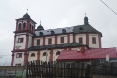 pohled zezadu zprava