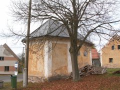 pohled zezadu zleva