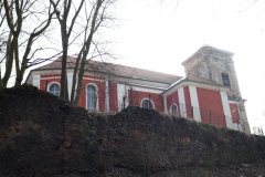 pohled zleva