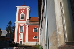 pohled zprava