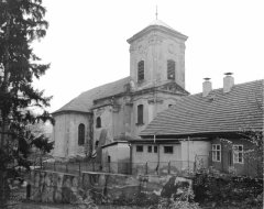 starší foto kostela