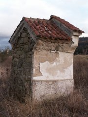 pohled zezadu zleva