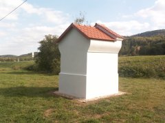 pohled zezadu zleva