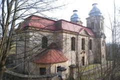 pohled zezadu zleva