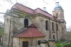 pohled zezadu zleva