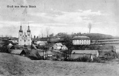 dobová pohlednice s motivem kostela