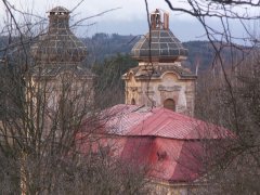 pohled zezadu zprava