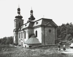 starší foto kostela