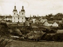 starší foto kostela