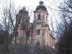 pohled zepředu zprava
