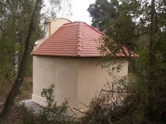 pohled zezadu zprava