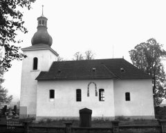 starší foto kostela