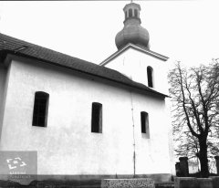 starší foto kostela