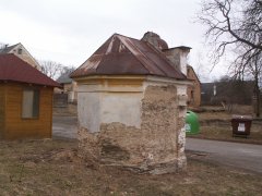 pohled zezadu zleva