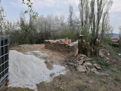pohled zezadu zleva