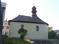pohled zleva