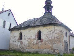 pohled zepředu zleva