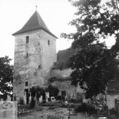 starší foto kostela