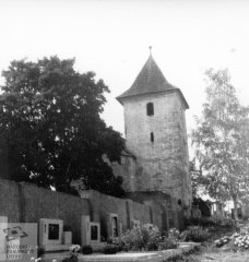 starší foto kostela