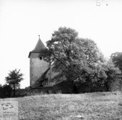 starší foto kostela