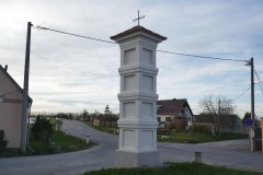 pohled zezadu zprava