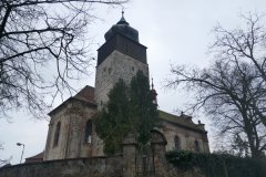 pohled zezadu zleva